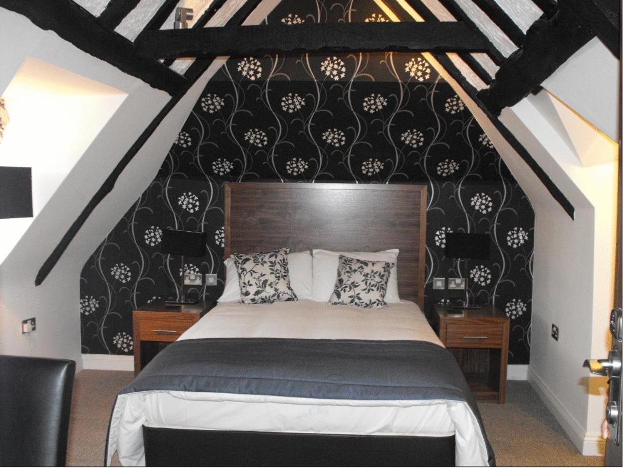 Hotel The Boleyn Staines-upon-Thames