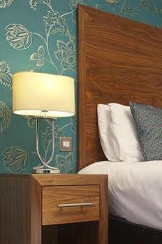 The Boleyn Hotel 3*