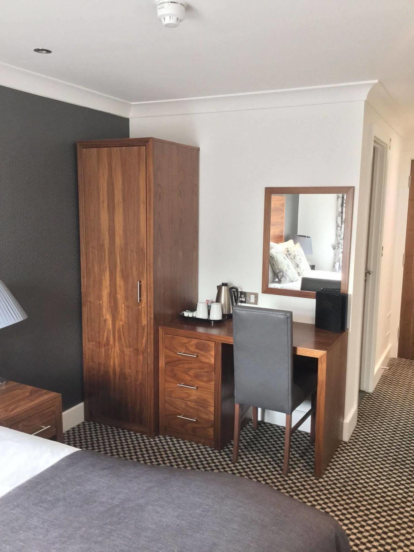 The Boleyn Staines-upon-Thames
