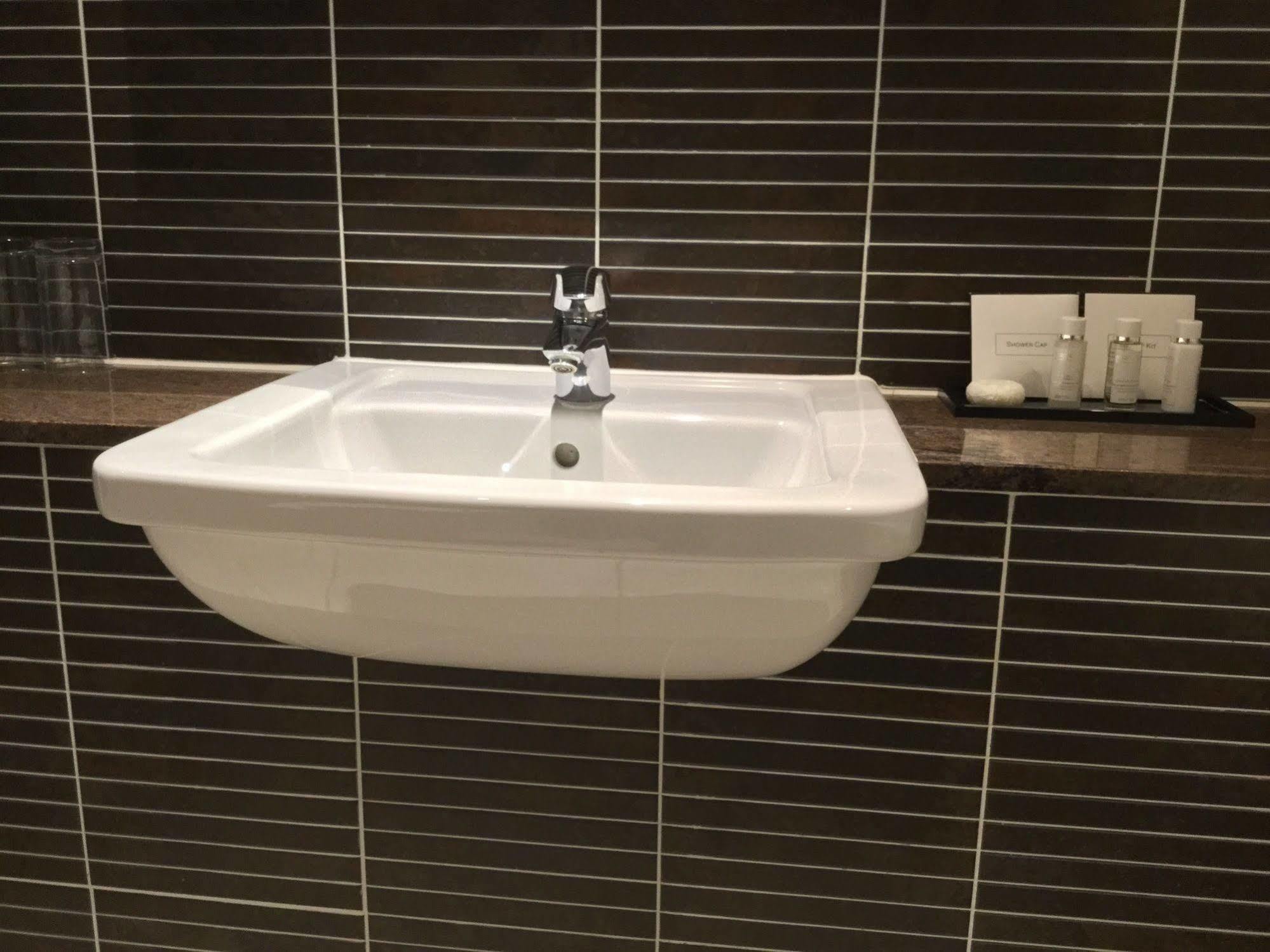 The Boleyn 3* Staines-upon-Thames